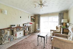 Living Room- click for photo gallery